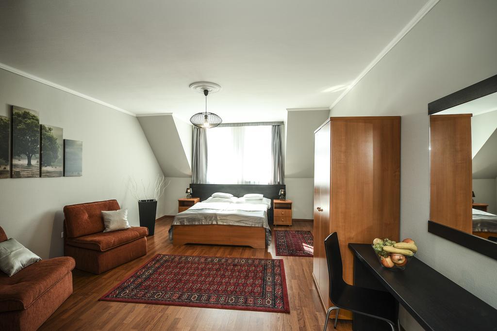 Salt Hill Apartmanok Egerszalók Exteriör bild