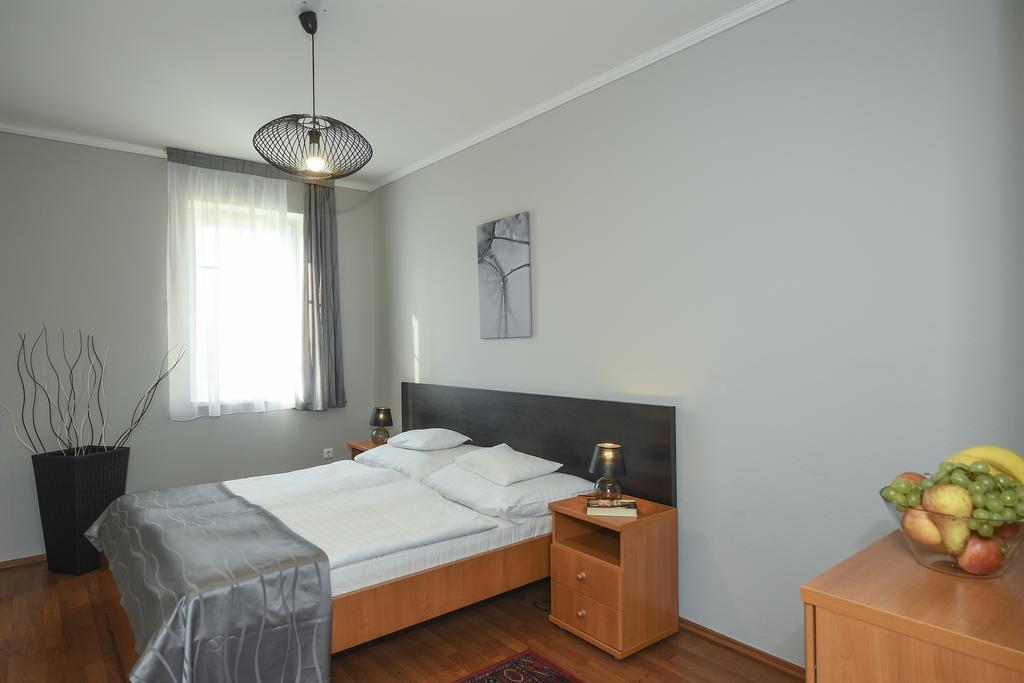 Salt Hill Apartmanok Egerszalók Exteriör bild