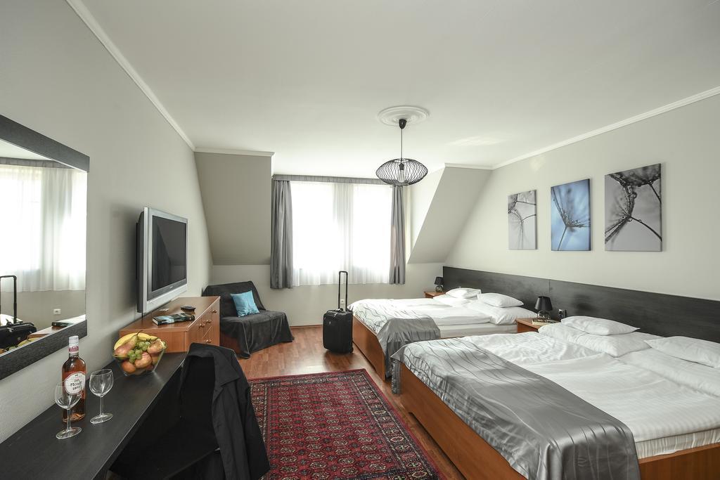 Salt Hill Apartmanok Egerszalók Exteriör bild