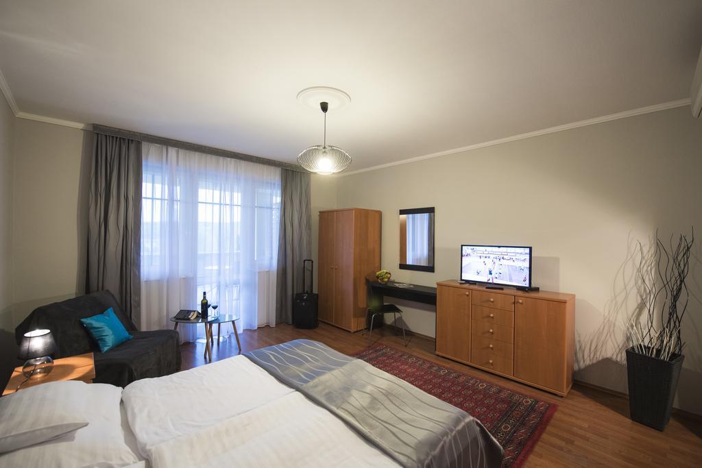 Salt Hill Apartmanok Egerszalók Exteriör bild