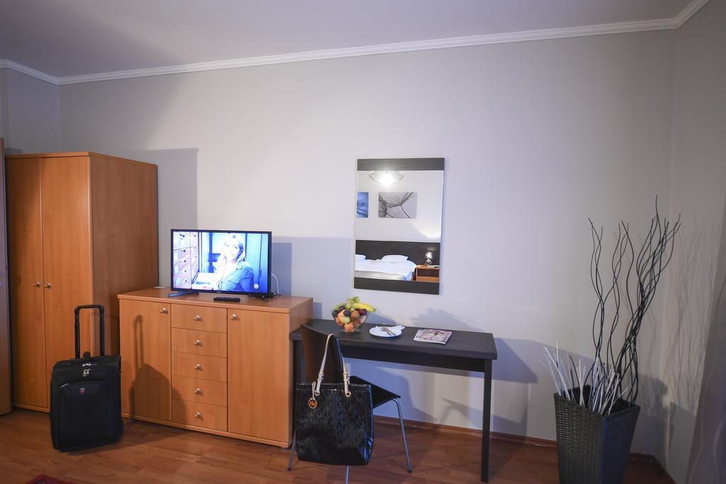 Salt Hill Apartmanok Egerszalók Exteriör bild