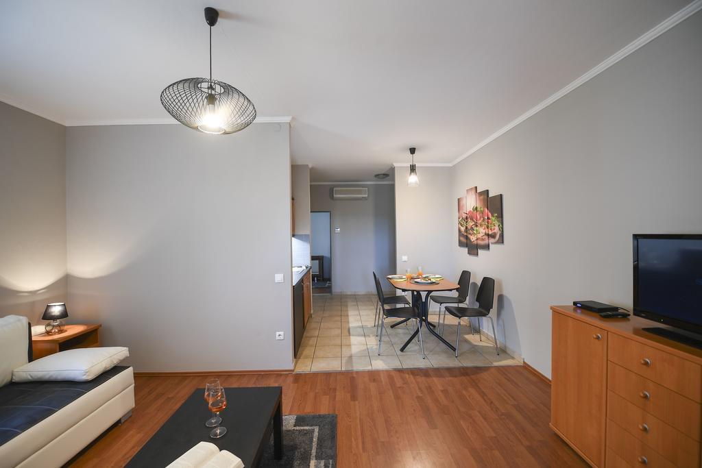 Salt Hill Apartmanok Egerszalók Exteriör bild